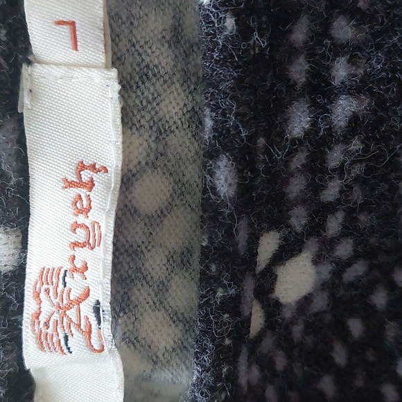 ARYEH sweater/tunic , size L, great condition - Picture 6 of 8